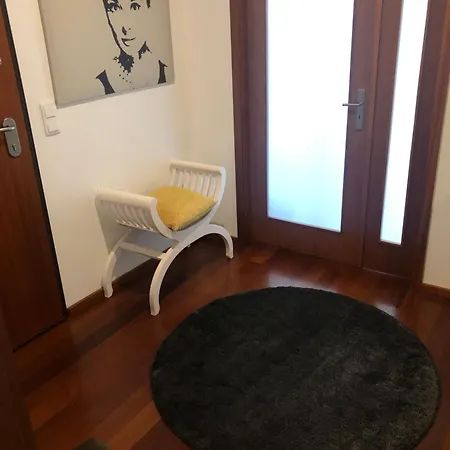 Estudio Metro Heroismo Apartamento Porto